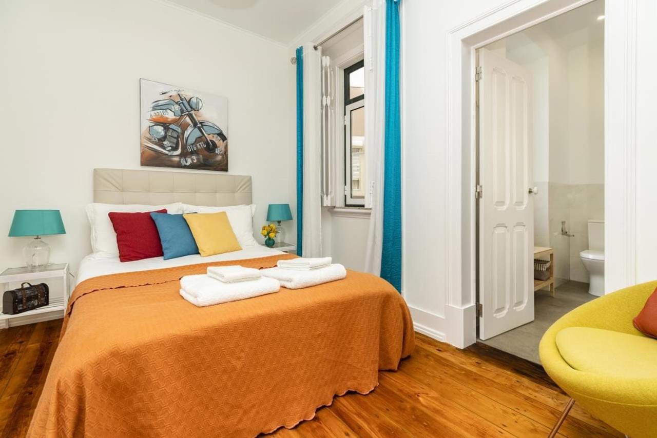Casa de hóspedes Groovy M2 R3 - Amazing Double With En-suite Bathroom Lisboa